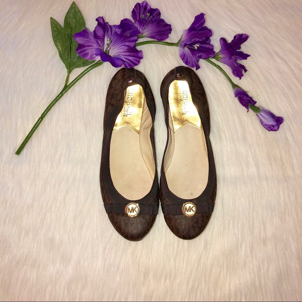 Michael Kors Signature Flats w/ Emblem,Size-8.5 - Picture 2 of 4